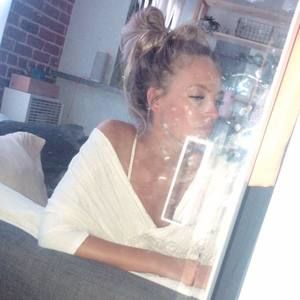 Meet your Posher, Dakota